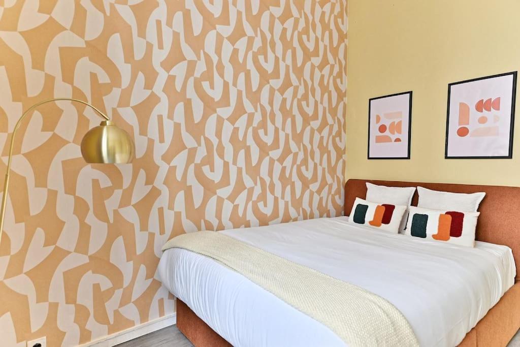 Apartment Rez-de-chaussee Montparnasse -ii Paris