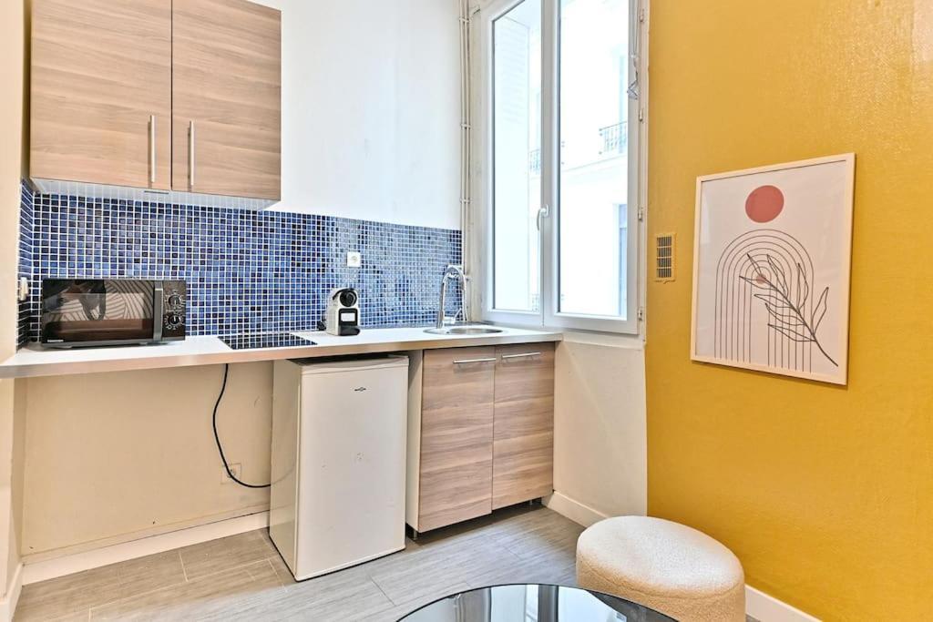 Apartment Rez-de-chaussee Montparnasse -ii